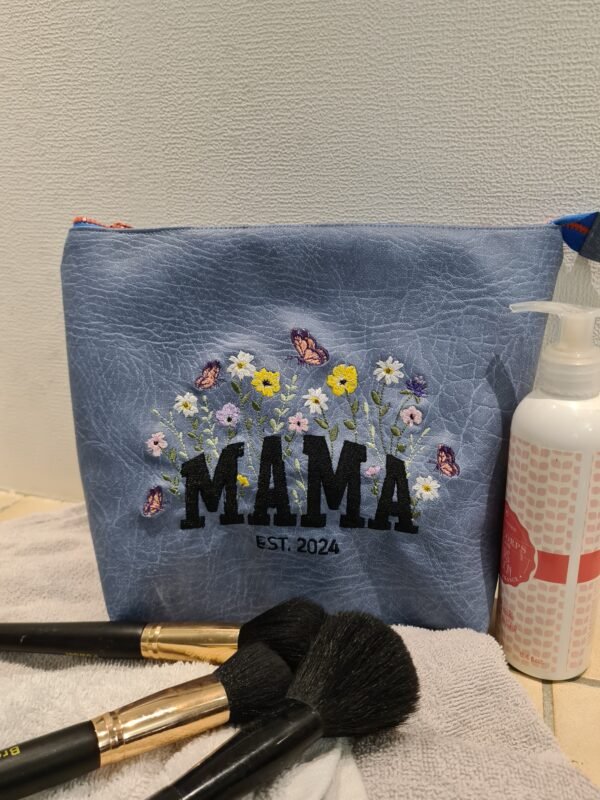 Trousse de toilette" MAMA 2024"