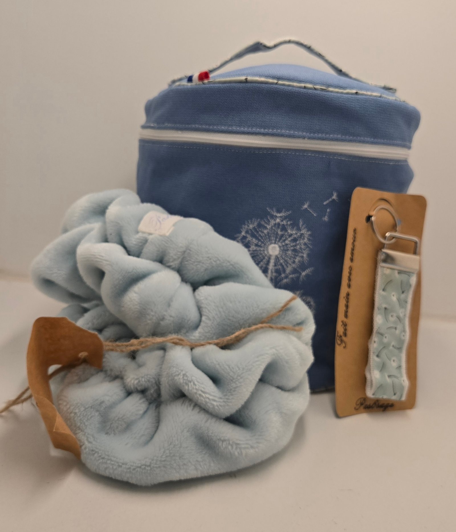 Vanity ronde brodée – Image 2