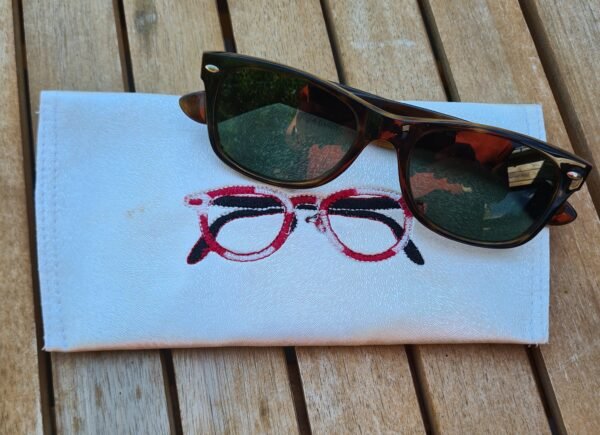 Etui à lunettes "lunettes rouge"