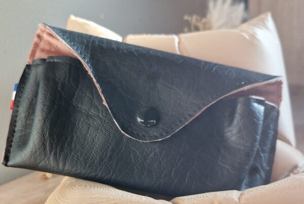 Etui à lunettes "Noir et rose" – Image 3