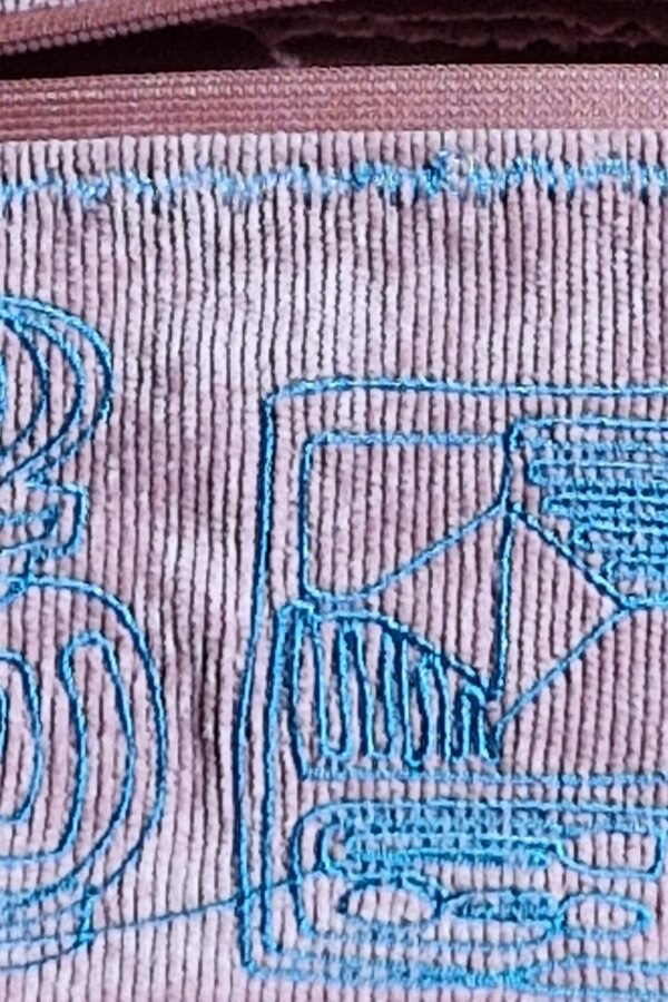 Trousse plate "Broderie maquillage" – Image 3