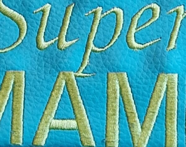 Trousse plate "Super MAMIE" – Image 3