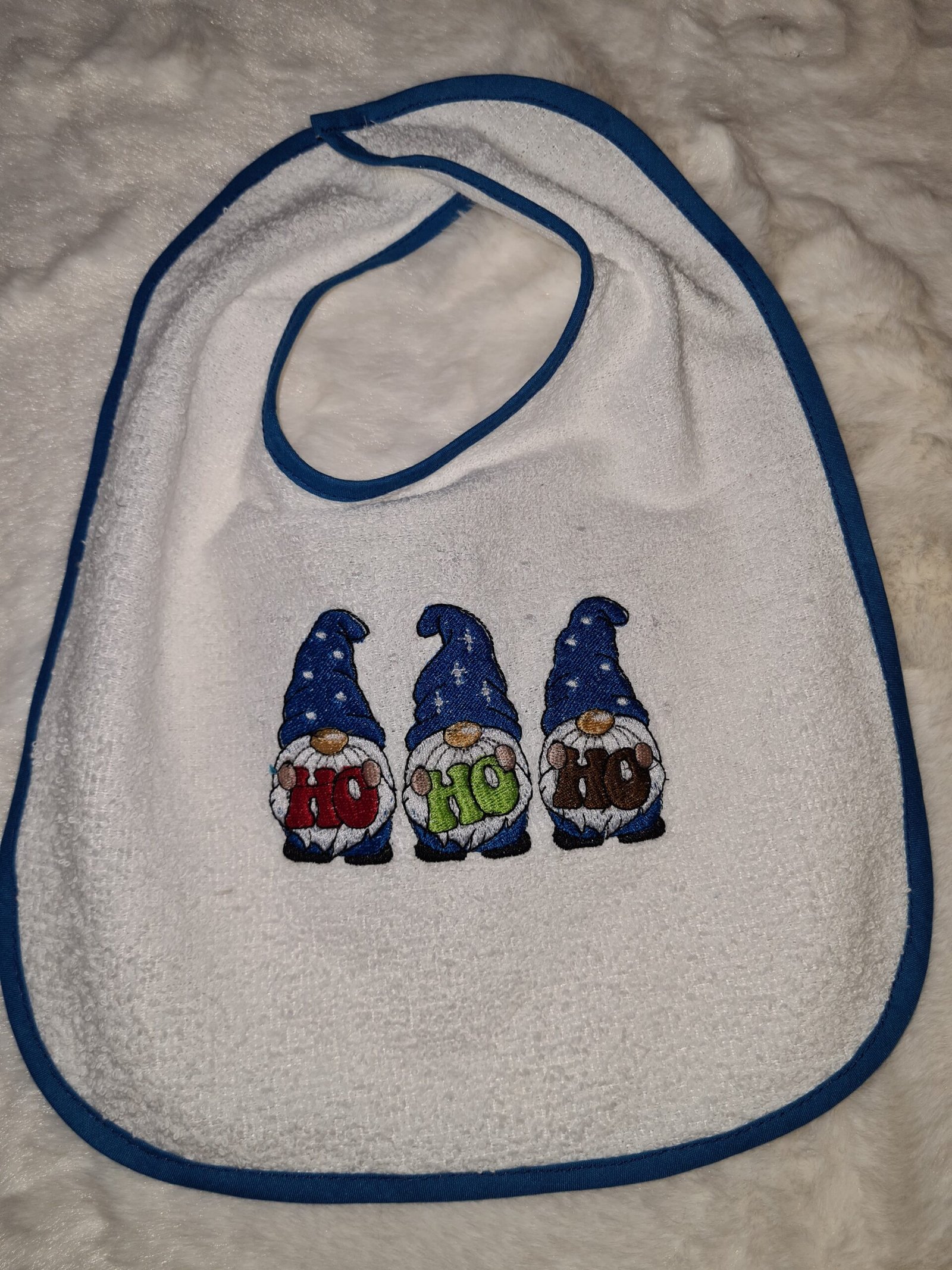 Bavoir brodé – Image 2